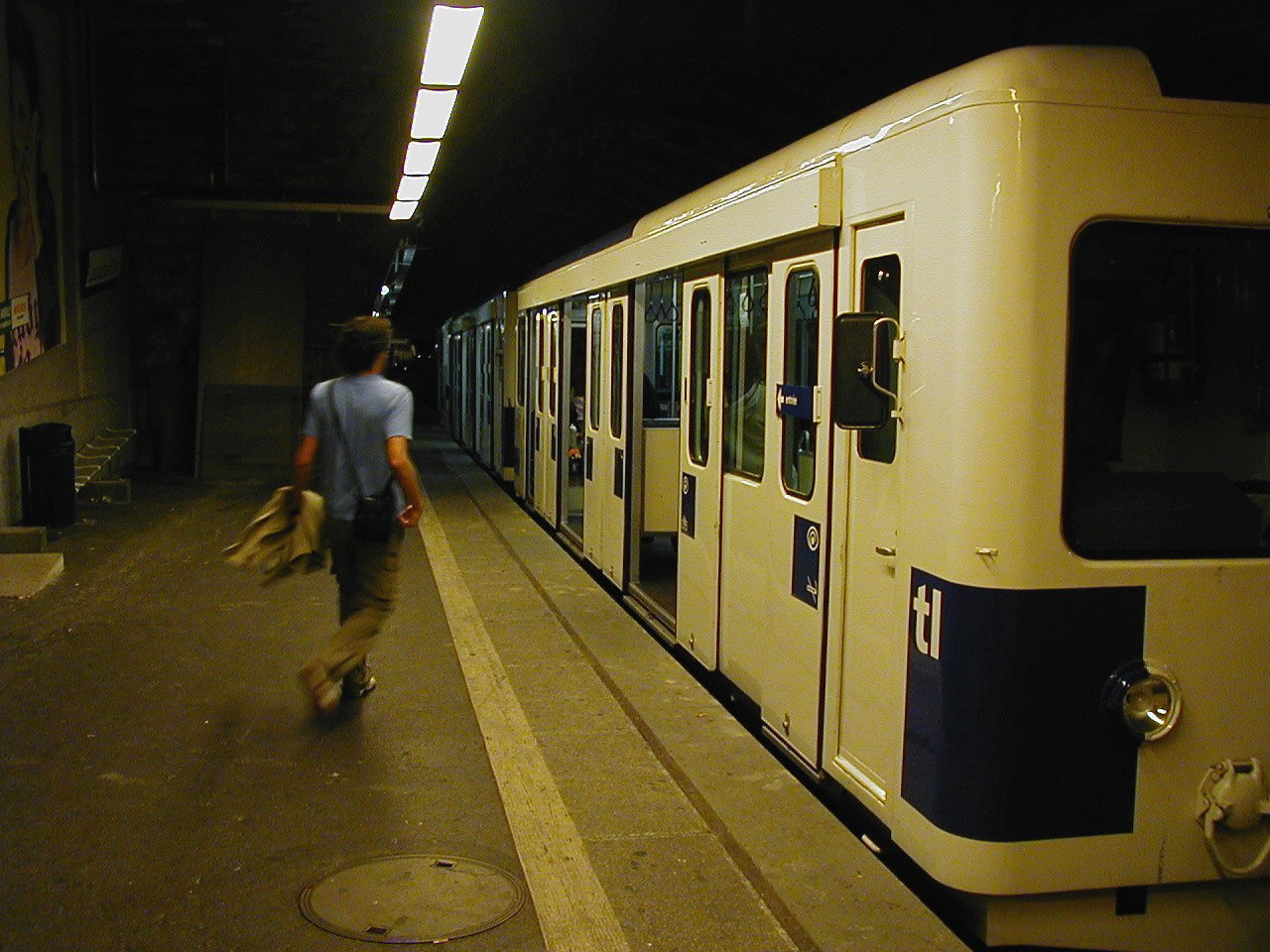 losed:  Franck MichelSubway of Lausanne, 2005 