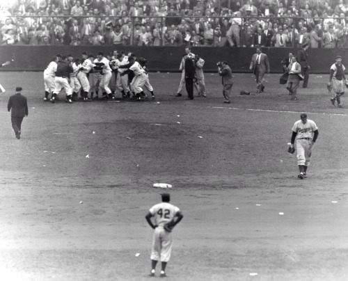 Porn baseballhistoryandculture:Jackie watching photos