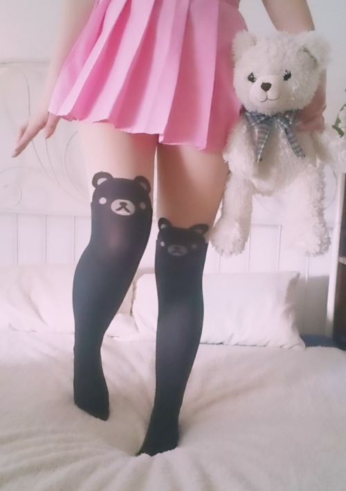 kittenprincesspolly:i have bear feet, thaha! love these.