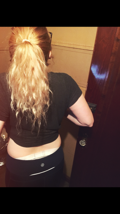 resonantyes:Nothing clever to say about this, other than I like the way rnt looks in her gym clothes