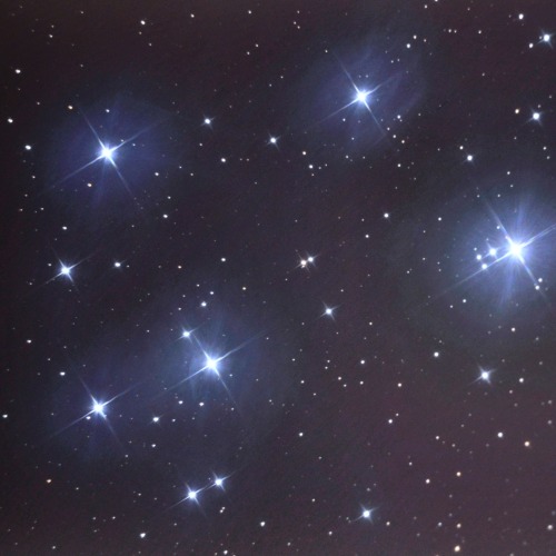 The Pleiades star cluster!The seven sisters (Pleiades) is a star cluster that is easily visible