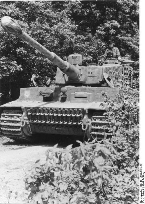 unbekanntersoldat:  Tiger I heavy tank of the German 1st SS Division Leibstandarte SS Adolf Hitler in Northern France, spring 1944.   🚀