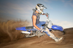 revoras:   	Riding in Dunes, Atacama Desert by Alex Fuentes    	Via Flickr: 	Strobist info: A Speedlight 530 ex as slave in the right side, front of the subject, more set info, Exif date.   