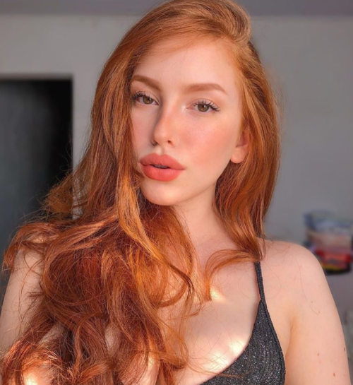 awesomeredhds02: ruivasdeslumbrantes Inspiração ruiva: @maiadeliss • Ruiva Natural#gingerhair #cabel