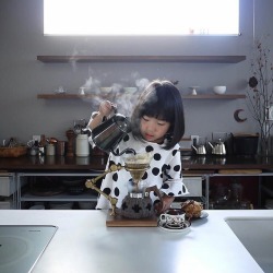 manmakecoffee:  Love love love this shot @chii_moi.  @empoweredinnocence 