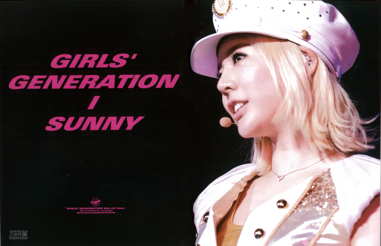 soshihd:  2000 x 1292