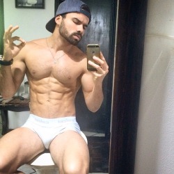 beardburnme:  lucasfiguerolivia