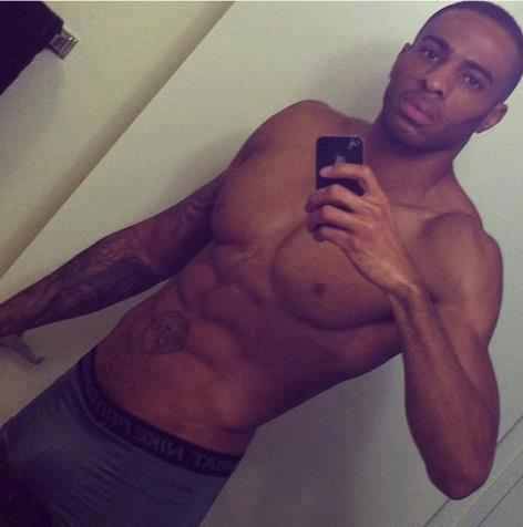 hoodfreak:  I know u see it…