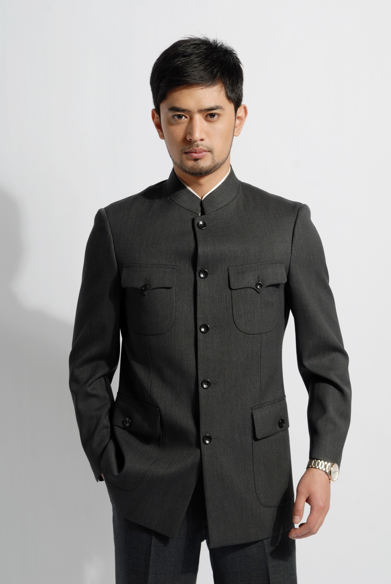 Traditional Zhongshan Suit | eduaspirant.com