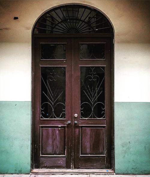 #panama #panamacity #portaseportoes #portasejanelas #porta #puertasyventanas #door #doorsonly #thebe