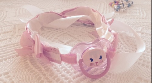 chiisai-faerie:  threealpacas:  The most adorable paci gag is now mine! ♥‿♥  WHERE DID YOU GET THIS