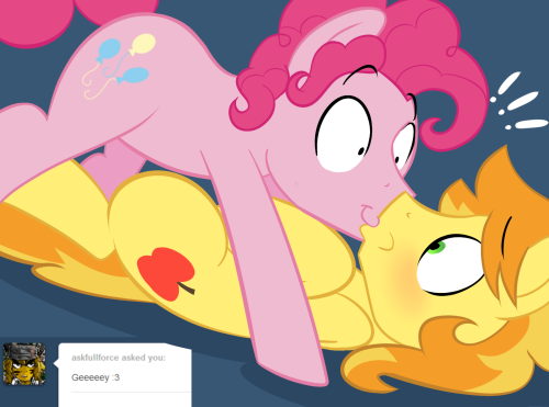 acstlu:  you guys sure do love them brightly colored gay ponies  X3
