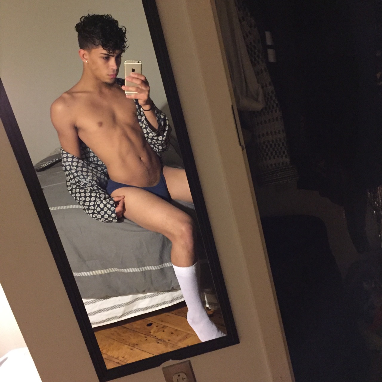 yesitsjoel:  yesitsjoel.tumblr.com instagram, snapchat, PHHHOTO, twitter  @injoelsjeans