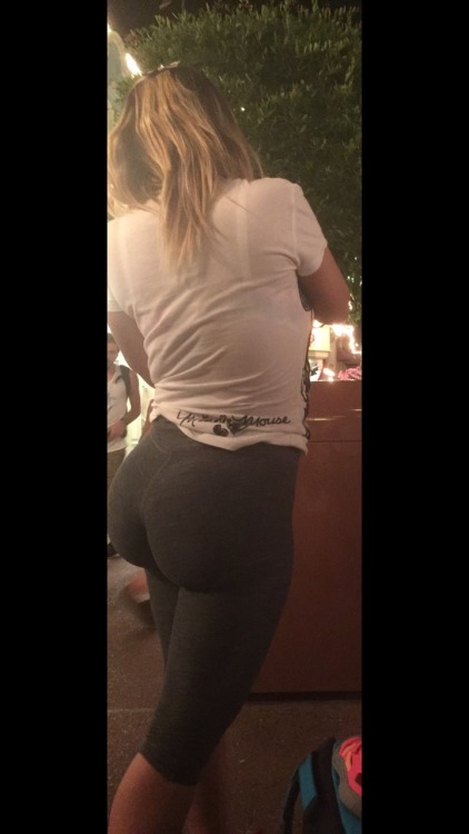 mms-creepshots: Unbelievable ass Thanks for submitting!