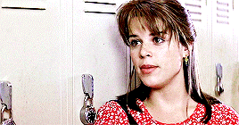 madspetsch:Bailey’s Halloween Countdown  30 days until Halloween“Hi, this is Gale Weathers with an e
