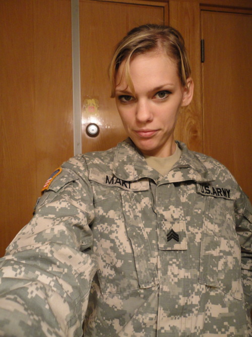 militarygirlswivesgirlfriends.tumblr.com porn pictures