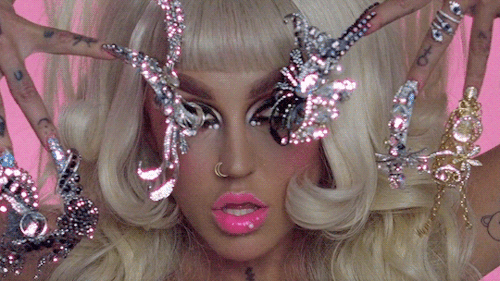 brookexcandy:     If you don’t know now you know. Wheels keep spinning.   