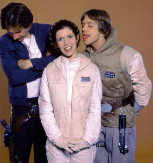 lickypickystickyme:Extremely awesome behind the scenes images of Star Wars over at imgur.I scrolled 