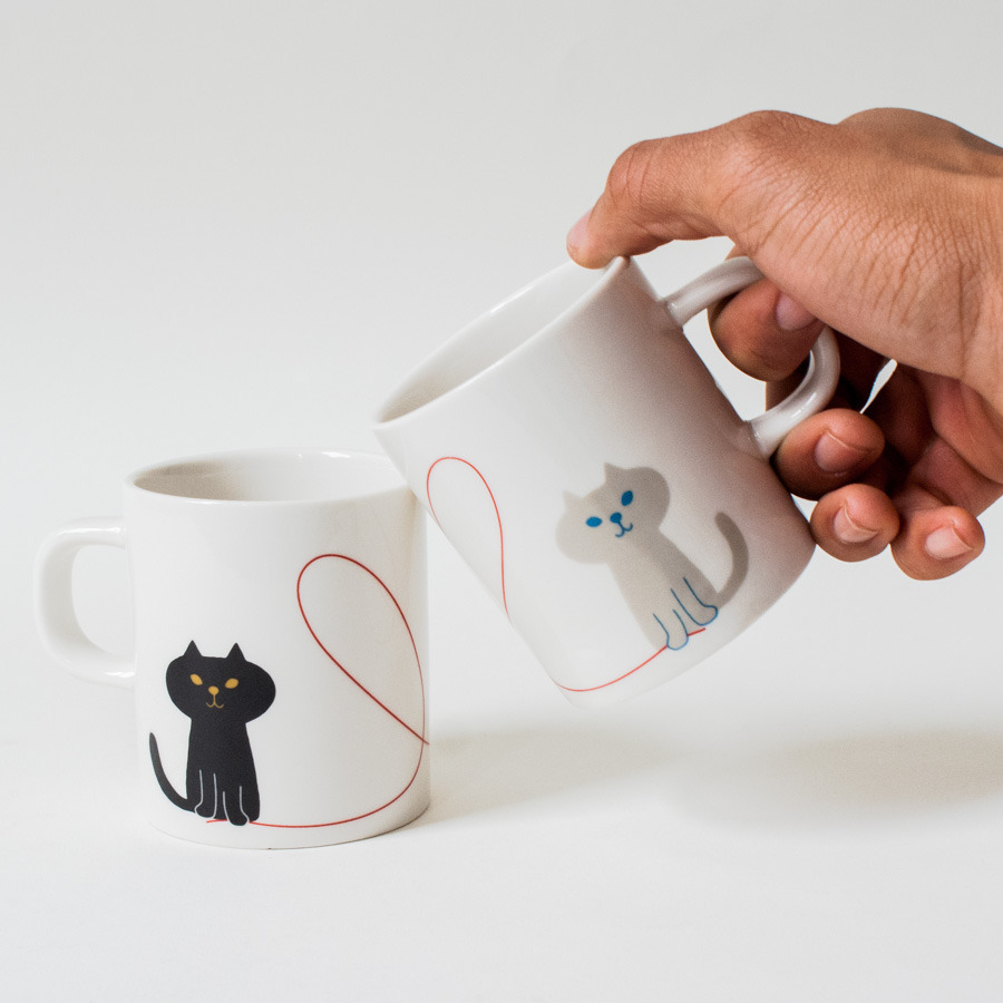 zakka-shop:  Who needs doge when you’ve got cats? Our Miranda cat pair mugs are