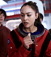 e-ripley:tv show meme: [4/5] female characters - raven reyes (the 100)“You know what else is a waste