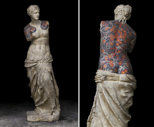 taishou-kun: Japanesque! Fabio Viale is Turin based marble sculptor making classical sculptures tatt