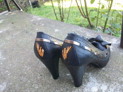 Hand painted ‘Brand new eyes’ custom heels.  These recently sold! For your own pair of custom shoes,