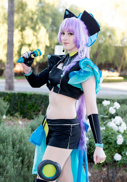 Mikumo GuynemerMacross DeltaPhoto by Ivan AburtoCostume made and modeled by meWig is a Jeanne from @