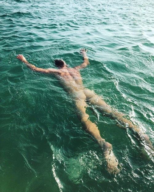 Porn photo naturalswimmingspirit: thejaredhill Good