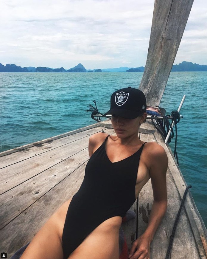 famoussohottub:  Josephine Skriver