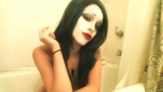 thystil:  Donâ€™t you want me, puddinâ€™?