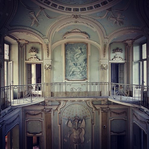 vintagepales: An abandoned villa in Italy by rebecca bathory