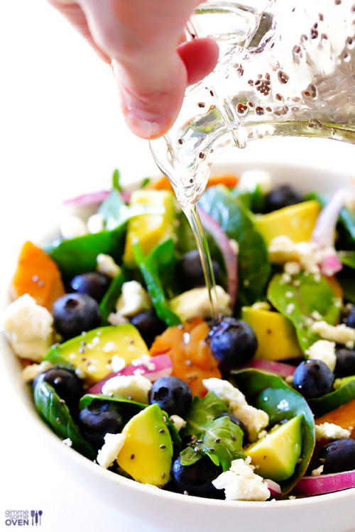 Brain Power Salad Salad Ingredients: 8 ounces smoked salmon, roughly chopped 1 avocado, peeled, pitt