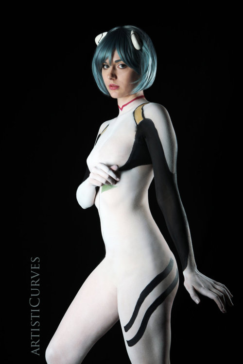 cosplaygirl:  First Child 1 by *Elle-Cosplay on deviantART 
