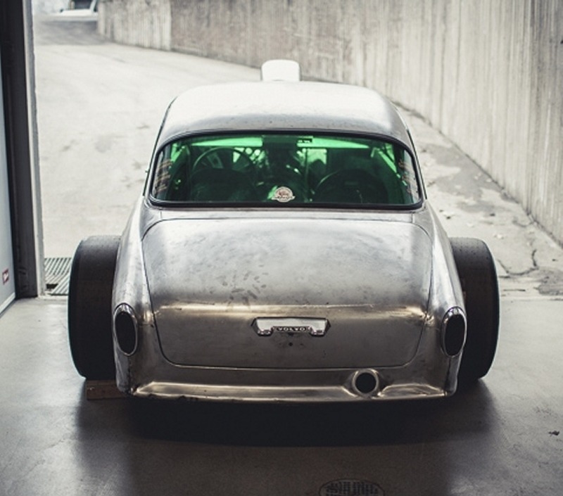 panscraper:  tuskandtemper:  lostandfoundwanderingaround:  avontull:  Volvo Hemizon