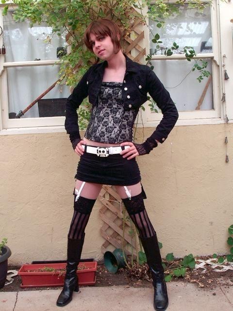 sissystockingsworld:  She’s very cute. 