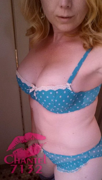 chantel7132-original:  Oldies but goodies…vintage looking bra and panties, strip tease. From 1st blog months ago.