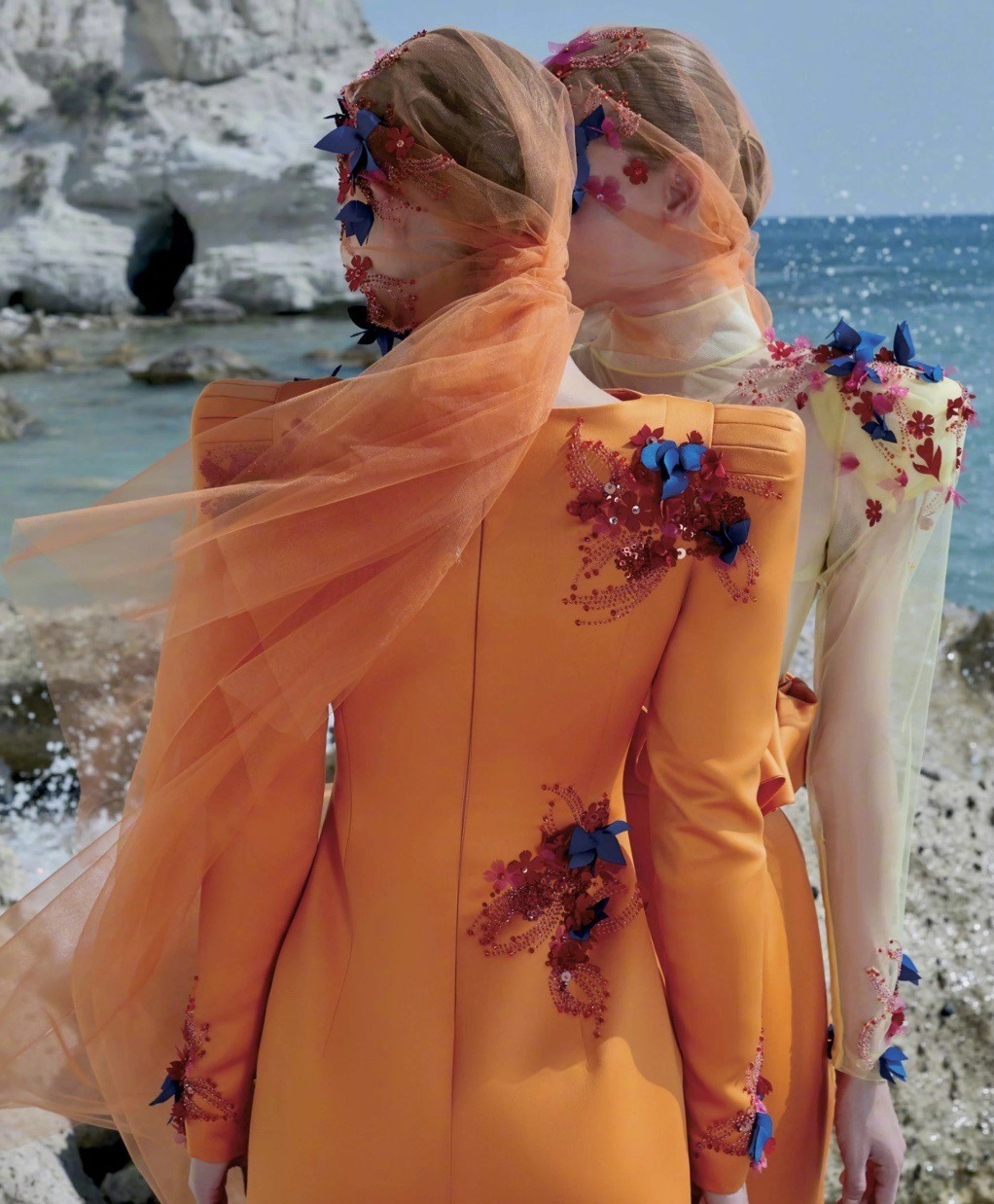 black-is-no-colour:ELLE Turkey June 2018, photographed by Serkan Şedele and styled