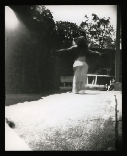 thingswritten:  pinhole twerkin’