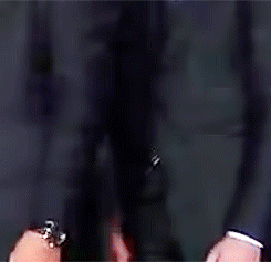 toews-for-days:  darthtulip: 11/4/13: Jonathan Toews takes a second to pull Patrick
