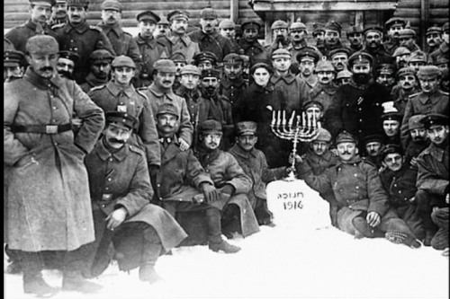 greatwar-1914:German soldiers on the Eastern Front celebrate Hanukkah, 1916.