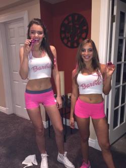 suchaweakloser: halloweenisforthesexy: Tall &amp; skinny Barbie vs. short &amp; curvy Barbie! I’m a Barbie gurl, in a Barbie world… 