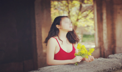 lvmaofu: 老旧废屋，几许云雨，羡煞游人如醉
