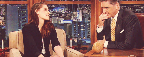 stewartpattinsons:   I’d love an awkward pause.  