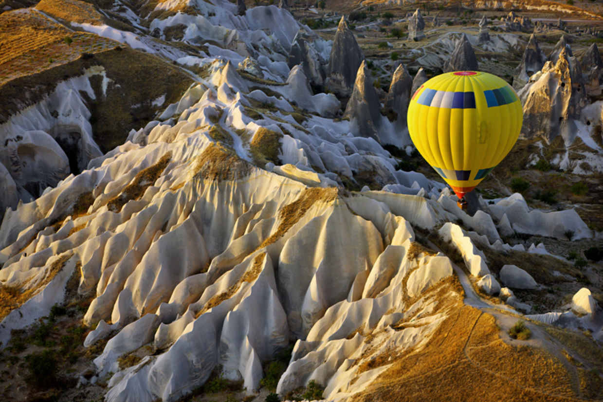blazepress:  The 23 Most Surreal Landscapes on Earth 