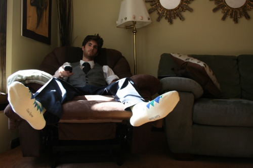 tfootielover:  I like this ones sexy feet ymmmmmy 