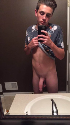 str8snapbait:  More Snap Boys Here