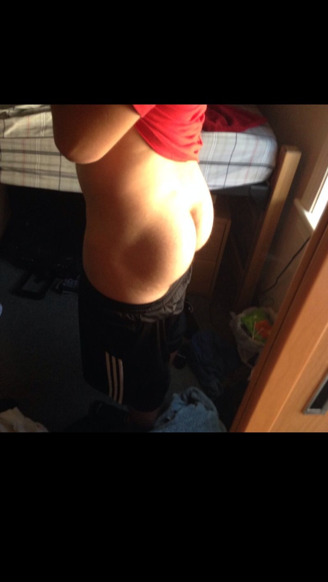 betterthanpornnn:  These are as naked as you’ll ever see cameron unfortunately