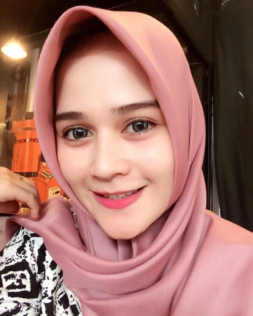 Koleksi Awek Tudung porn pictures