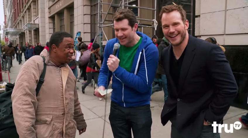 You mean not everyone has seen Jurassic World?
Chris Pratt Tries To Greet Fans On The Street But He Didn’t Expect The Reaction He’d Get