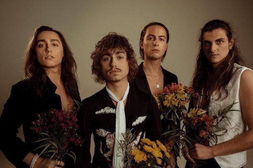 republicrecords: leave a note if you can’t wait for the new Greta Van Fleet album. 